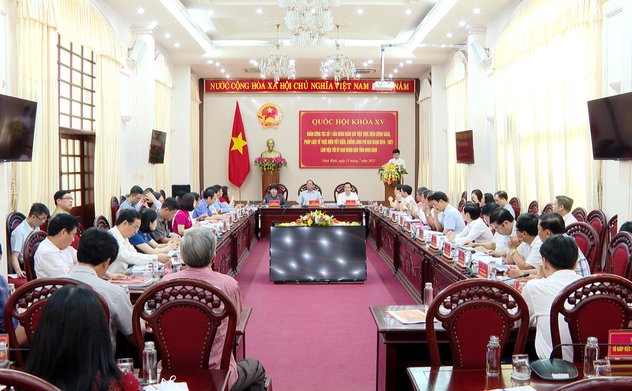 Đoàn giám sát chuyên đề thực hành tiết kiệm, chống lãng phí của Quốc hội làm việc với UBND tỉnh Ninh Bình